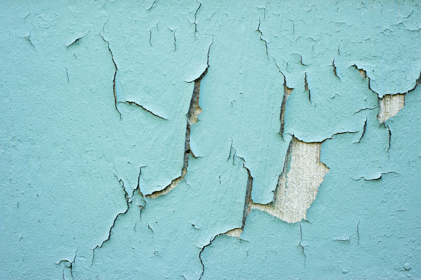 lead paint on wall chipping